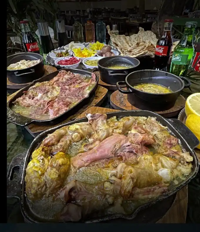 طباخی کاج