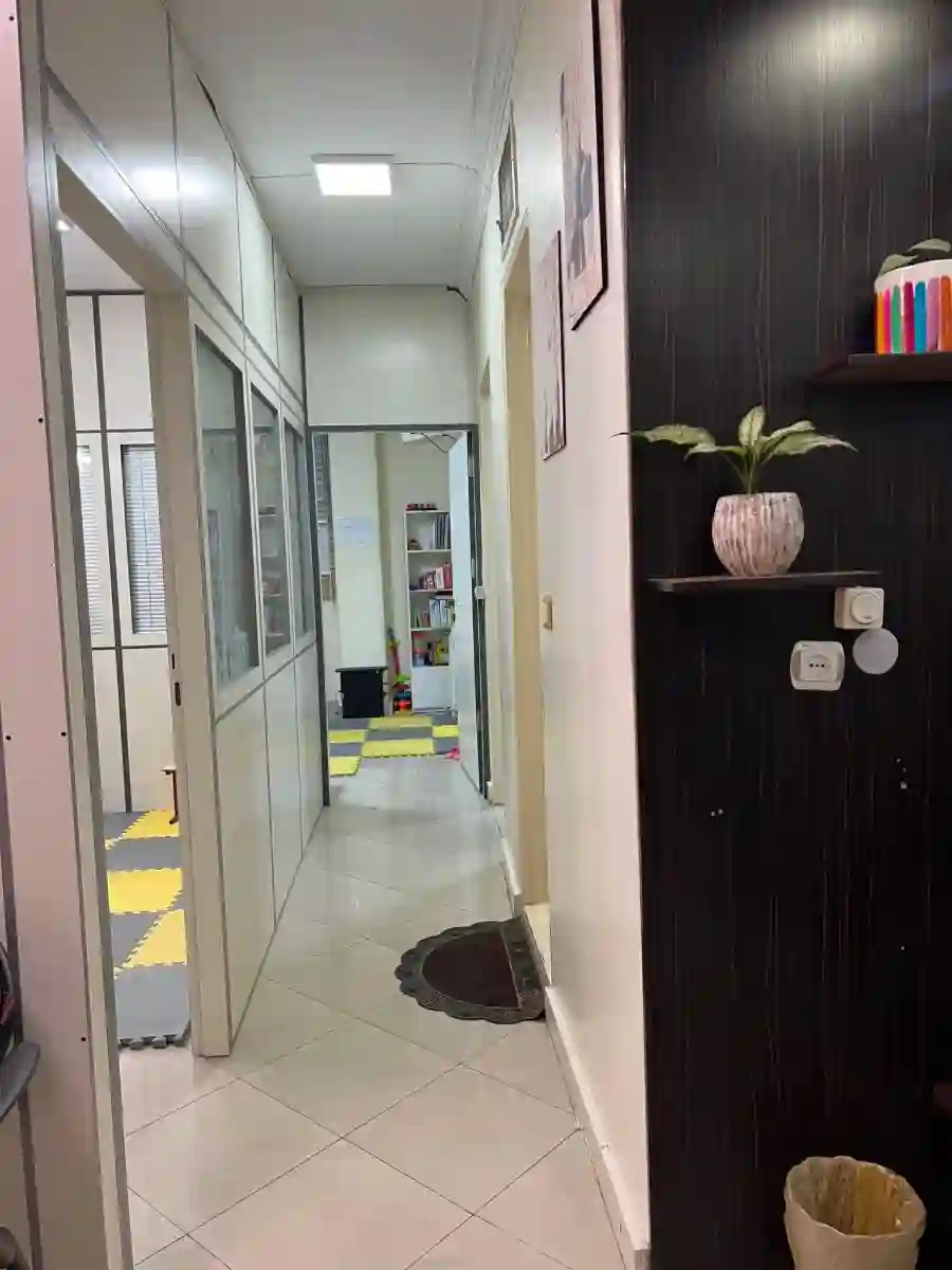 کاردرمانی فرانک نوبریان-کلینیک خانه امید