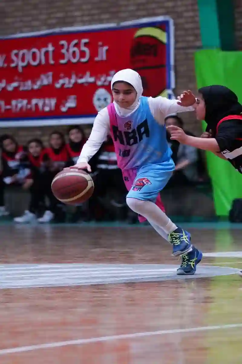 آکادمی بسکتبال آقاکوچکی بانوان(۵شعبه)