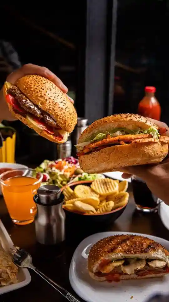 کافه گریل ببک