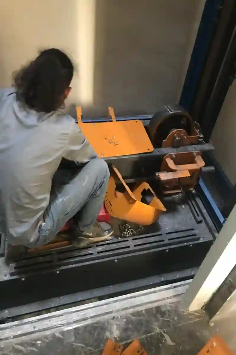 شرکت آسانسوری ایمن ساتین(خدمات کامل)