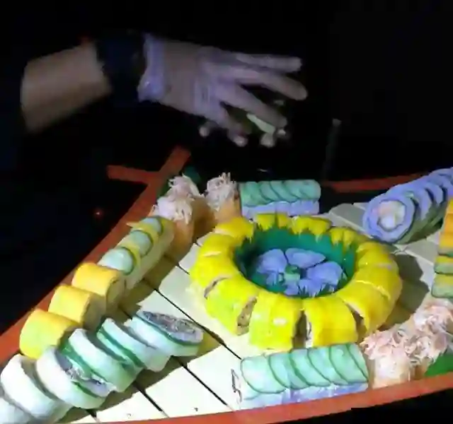 رستوران ژاپنی کنزو اکسپرس