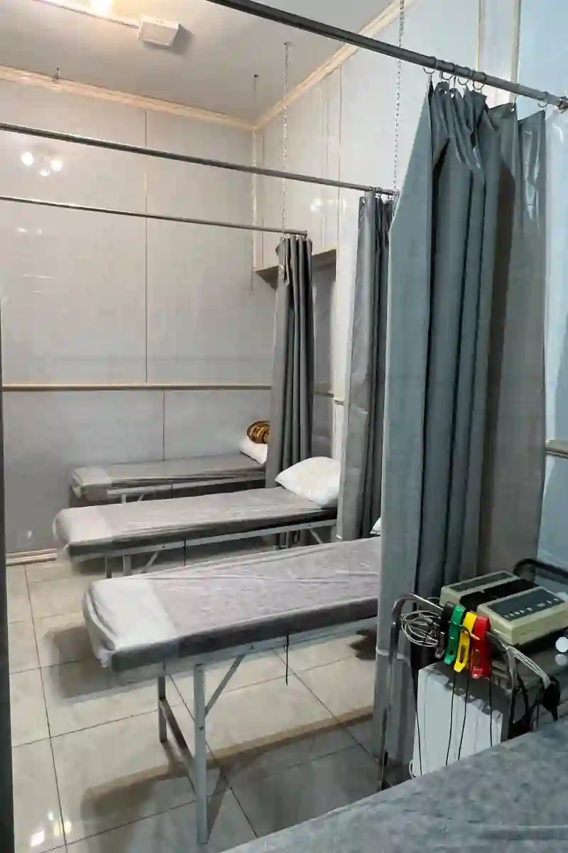 ساختمان پزشکان 108