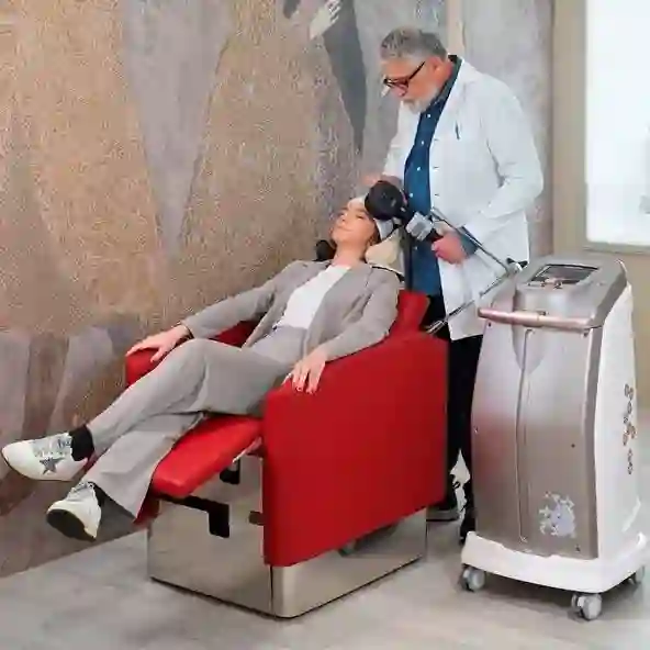 مرکز تخصصی مغز و اعصاب و روان نورومگنتو