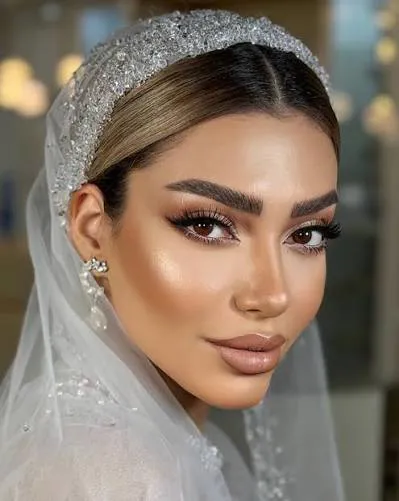 سالن زیبایی گیسوطلا (مشهد)