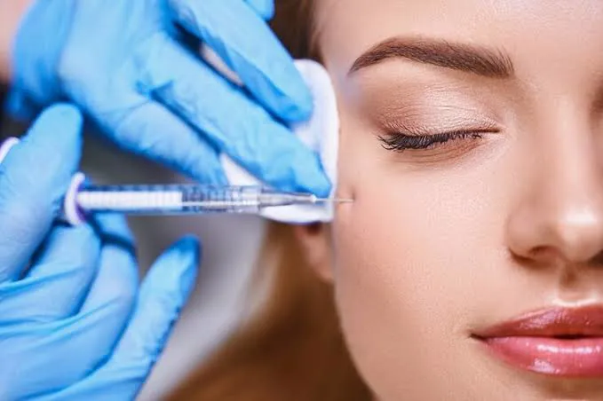 کلینیک زیبایی ژاله