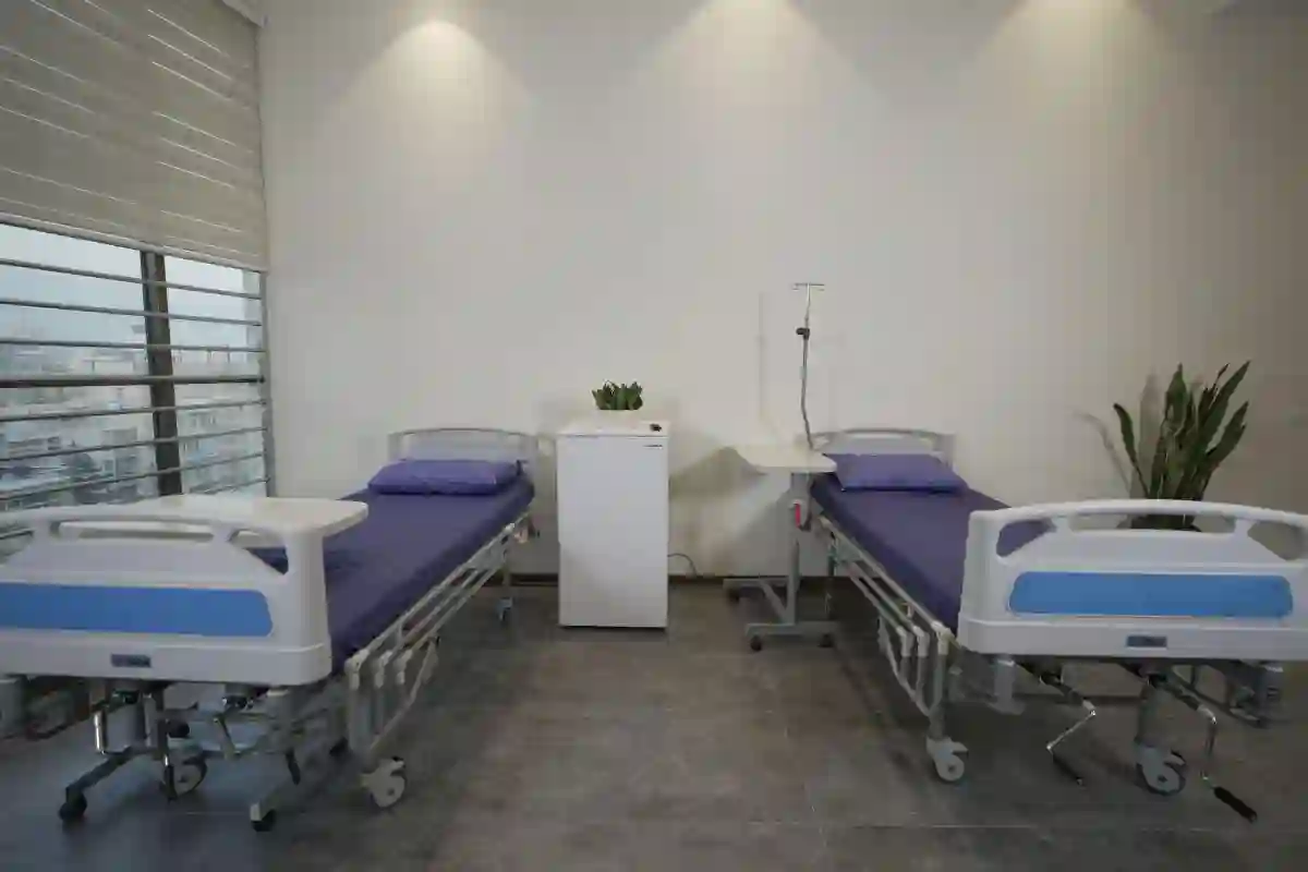 مرکز ترک اعتیاد دکتر جوادی( ونک کلینیک)