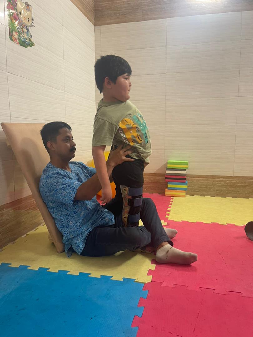 کلینیک توانبخشی نورووین